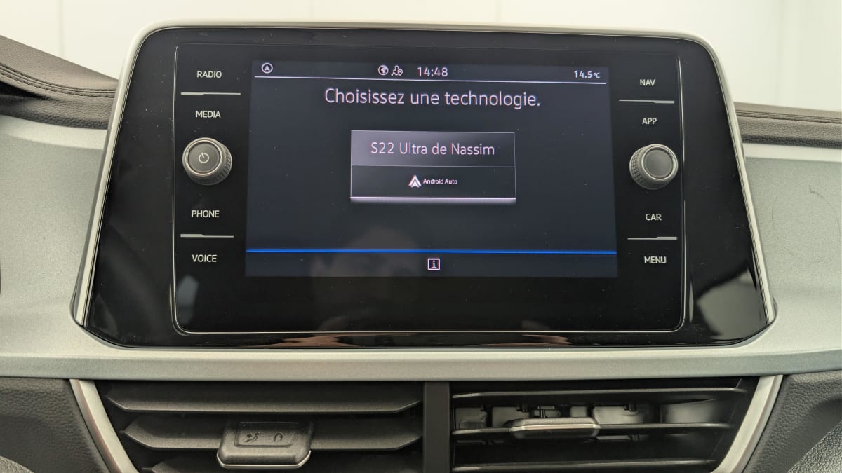 Volkswagen T-Roc - Image 19