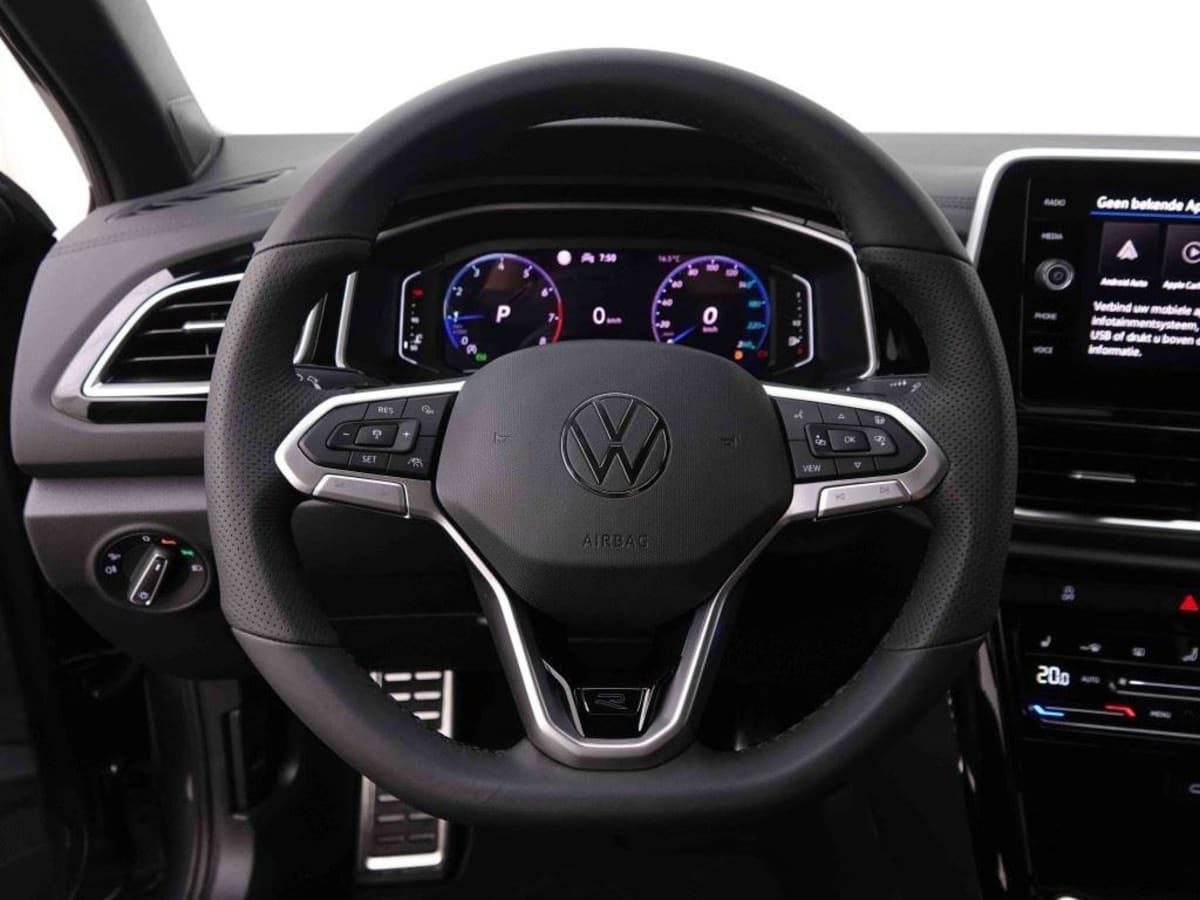VOLKSWAGEN T-ROC 1.5 TSI 150 DSG R-LINE