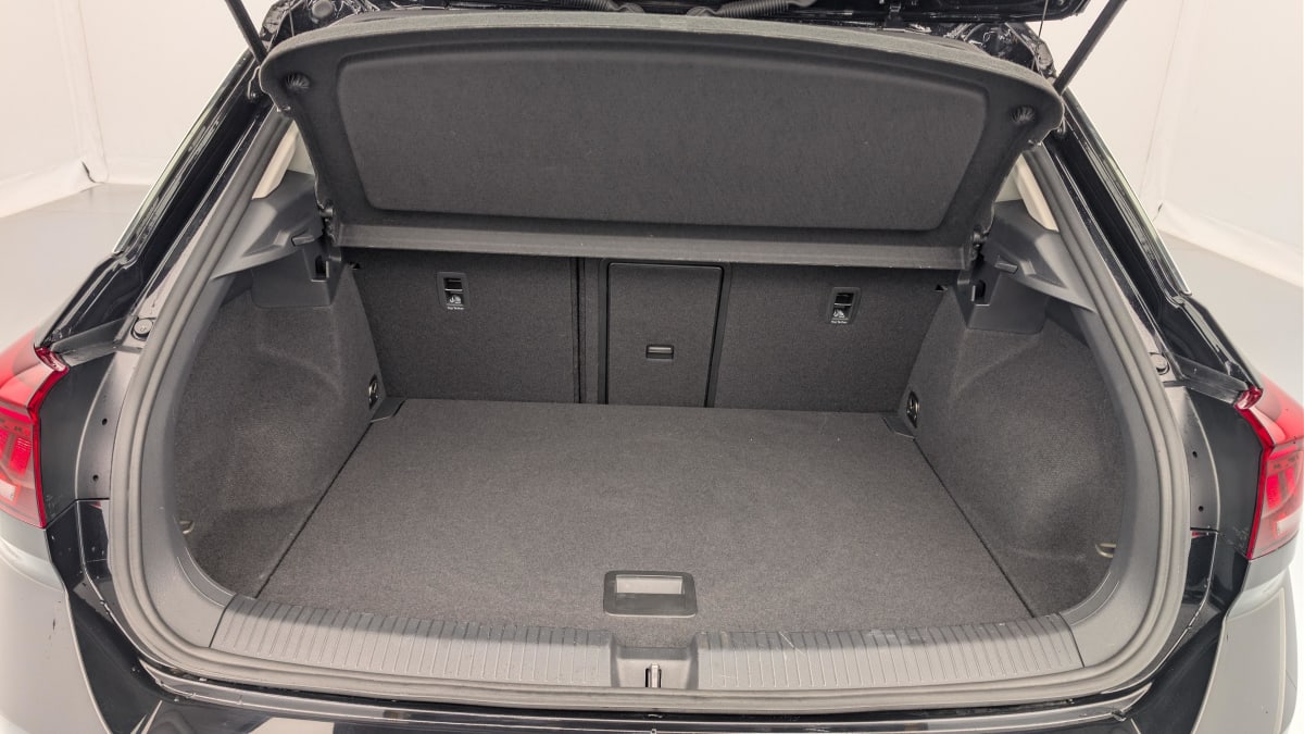 Volkswagen T-Roc - Image 11