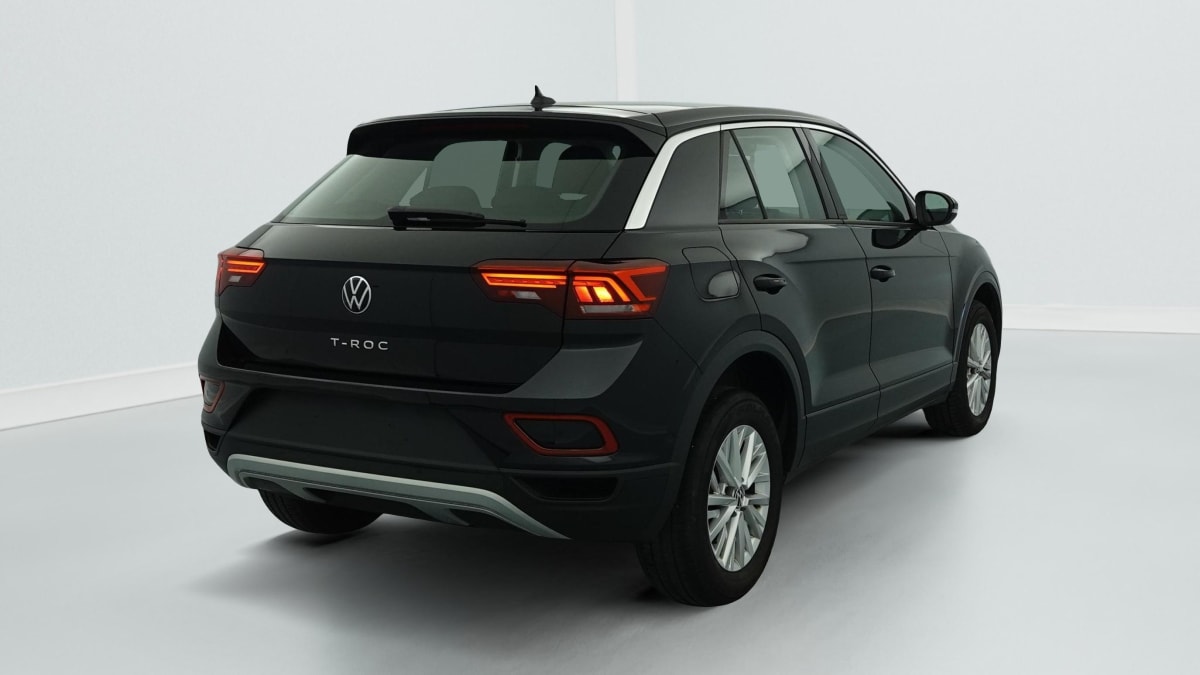 Volkswagen T-Roc - Image 7