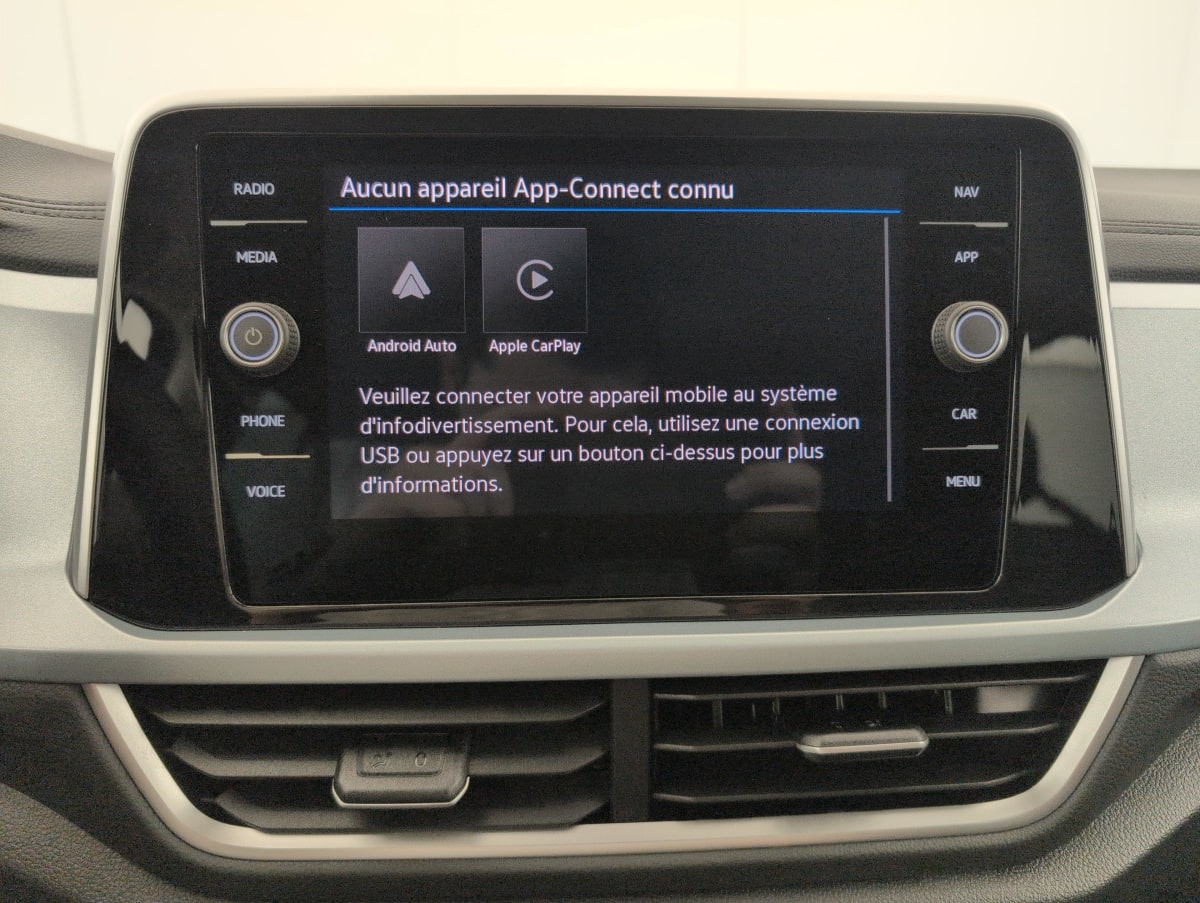 Volkswagen T-Roc - Image 19