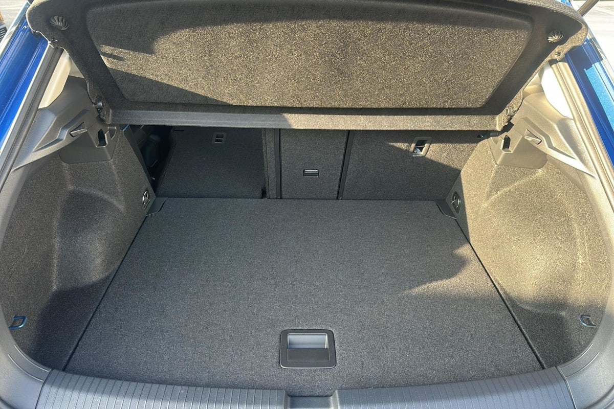 Volkswagen T-Roc - Image 11