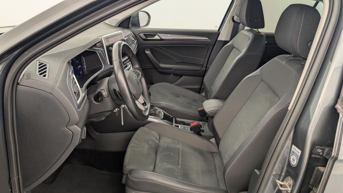 Volkswagen T-Roc - Image 16