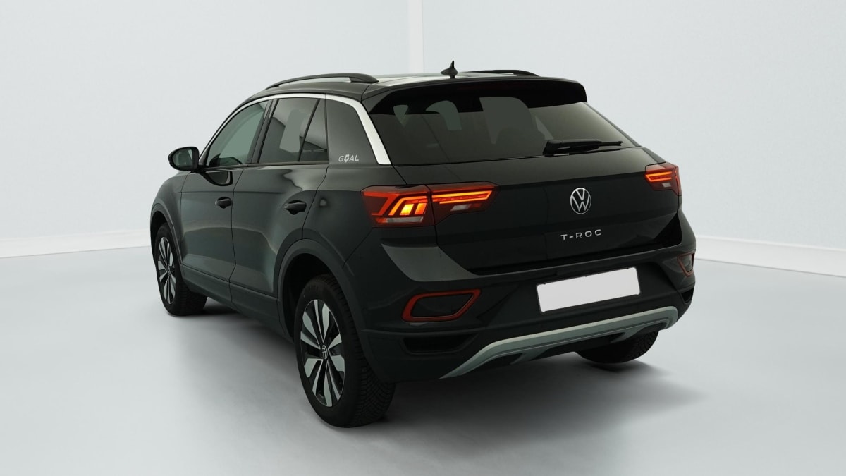 Volkswagen T-Roc - Image 5
