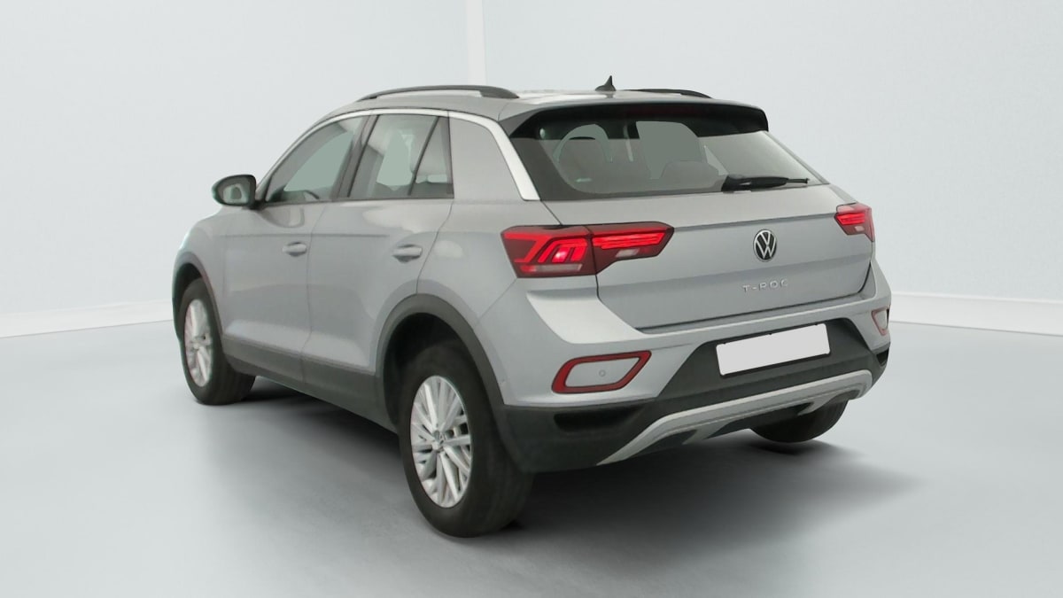 Volkswagen T-Roc - Image 5