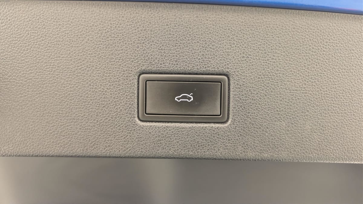 Volkswagen T-Roc - Image 21