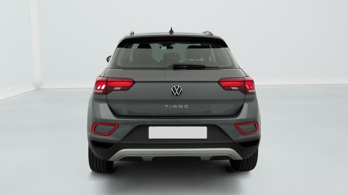 Volkswagen T-Roc - Image 6