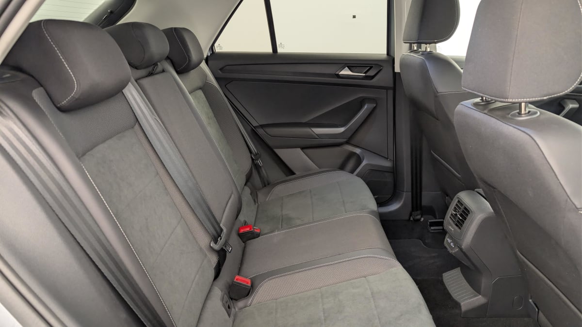 Volkswagen T-Roc - Image 10