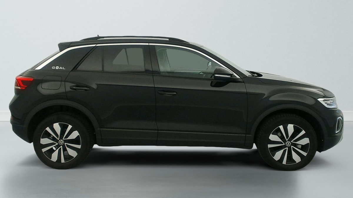 Volkswagen T-Roc - Image 8