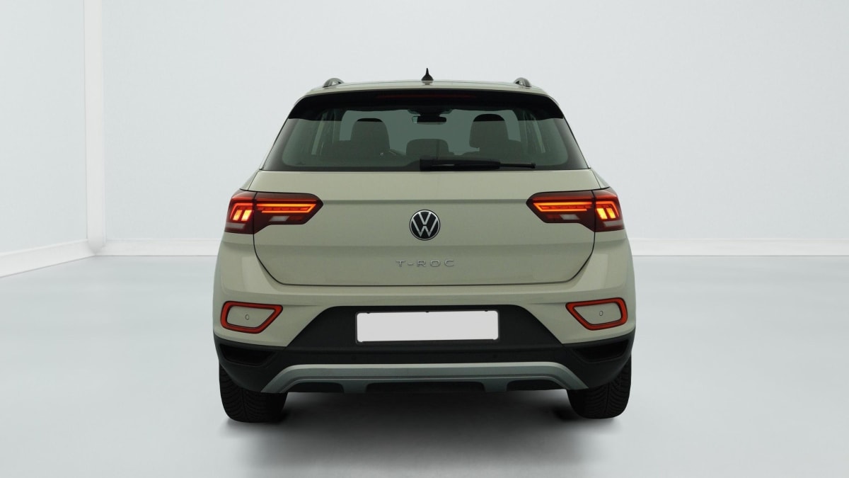 Volkswagen T-Roc - Image 6