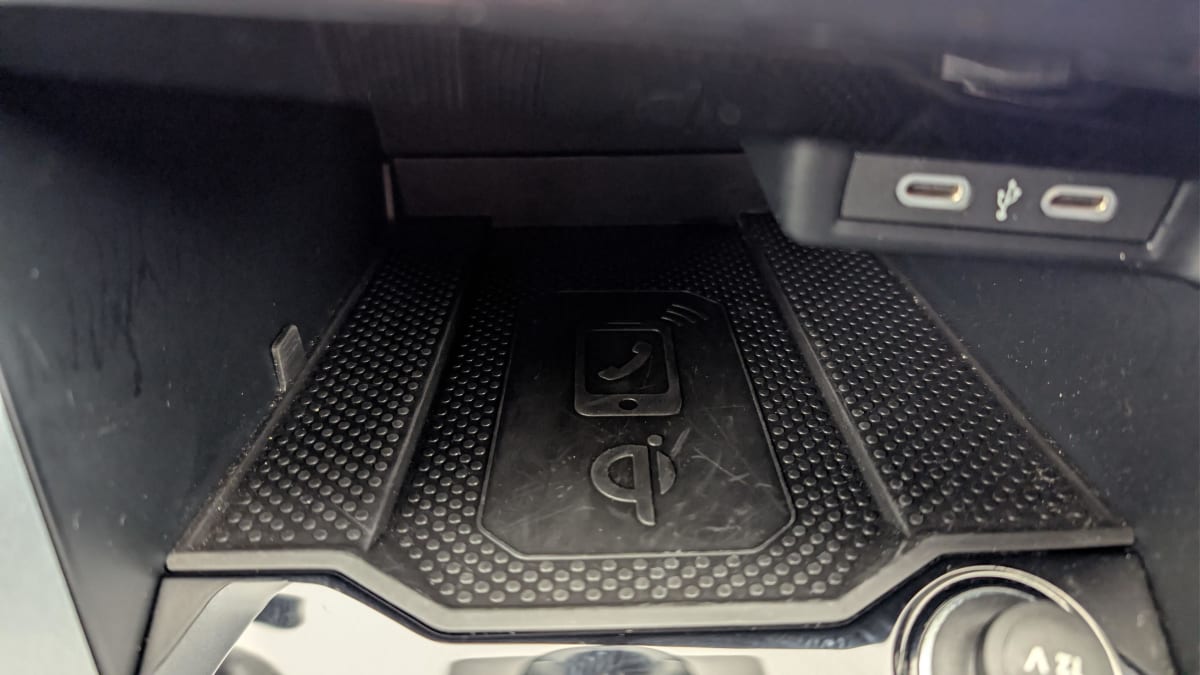 Volkswagen T-Roc - Image 20