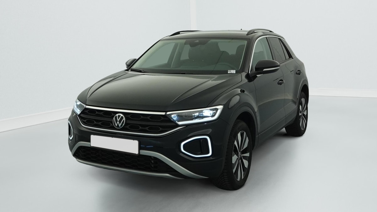 Volkswagen T-Roc - Image 3