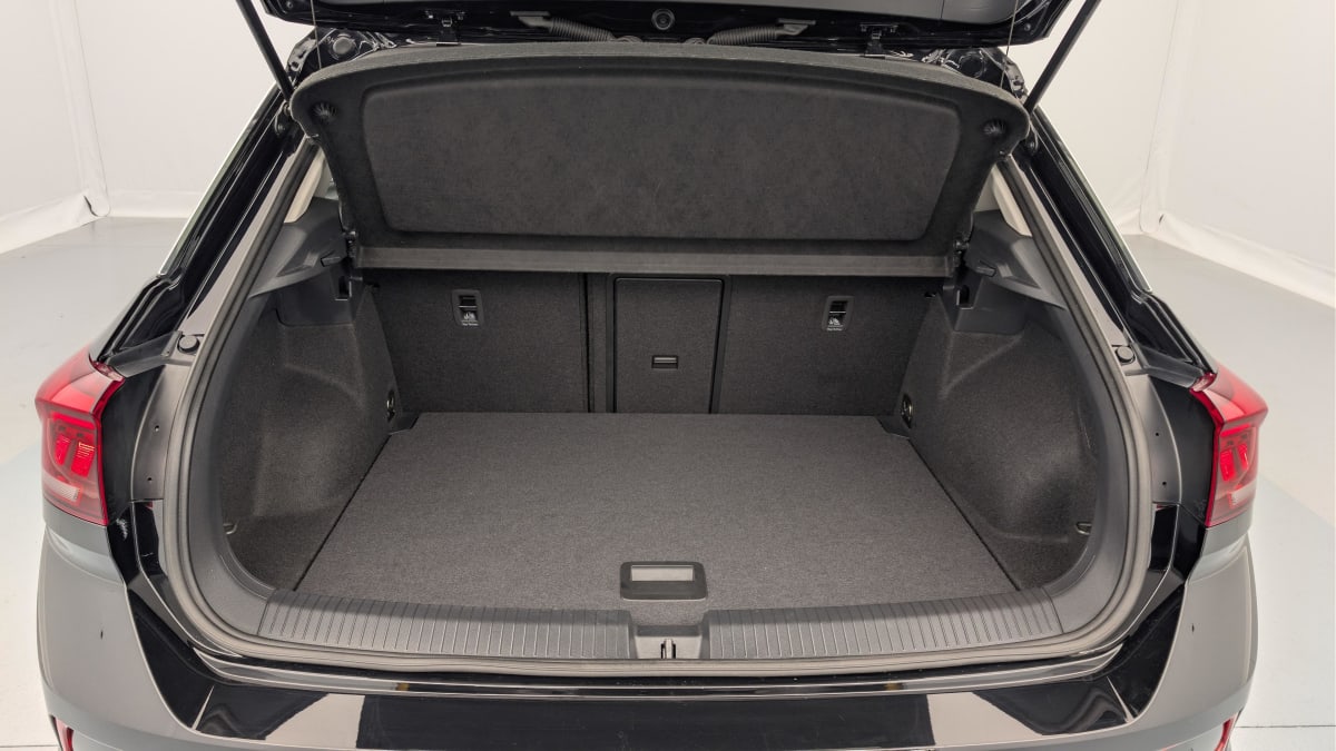 Volkswagen T-Roc - Image 11