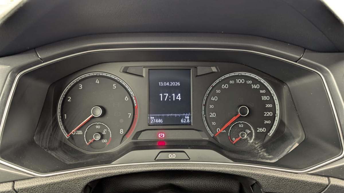 Volkswagen T-Roc - Image 21