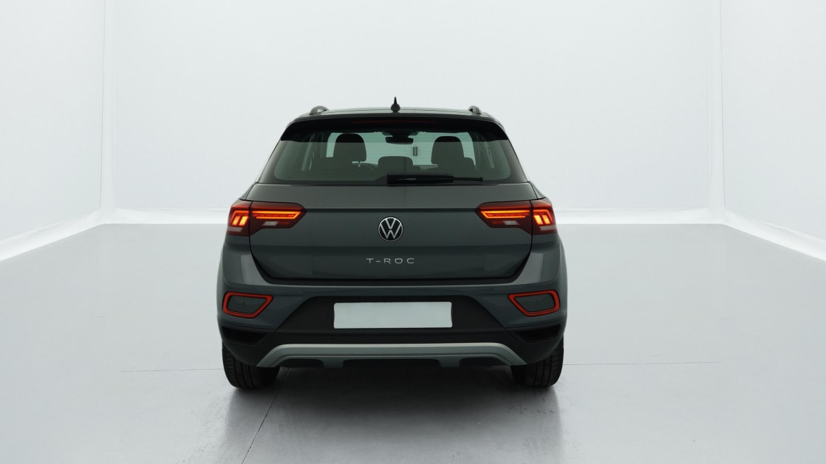 Volkswagen T-Roc - Image 6