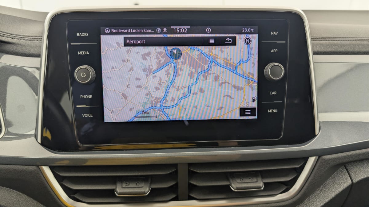 Volkswagen T-Roc - Image 19