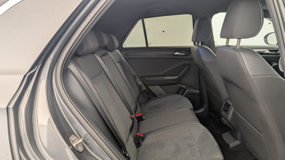 Volkswagen T-Roc - Image 10