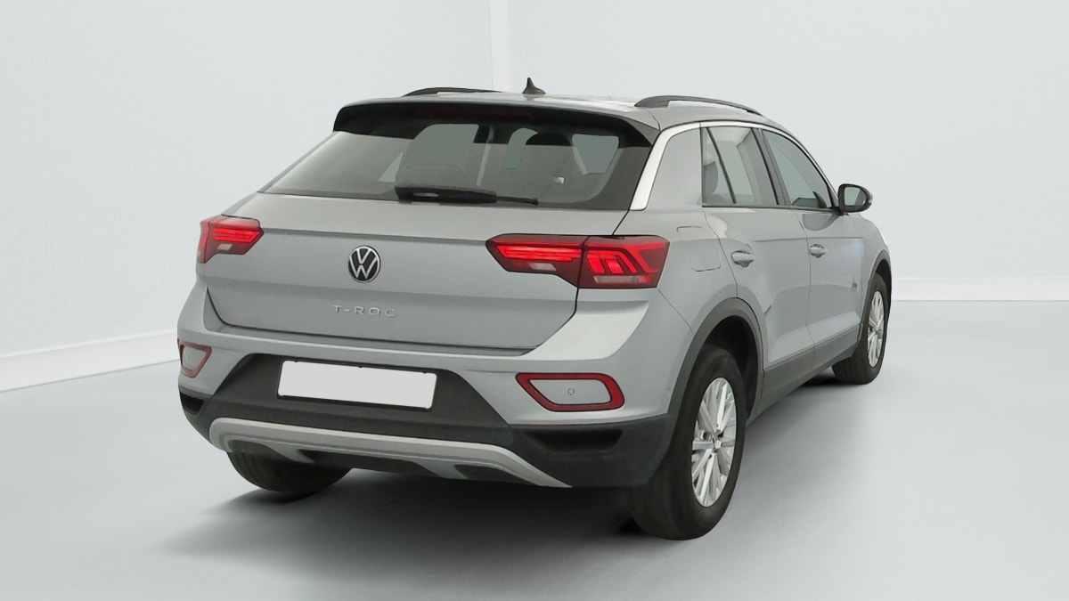 Volkswagen T-Roc - Image 7