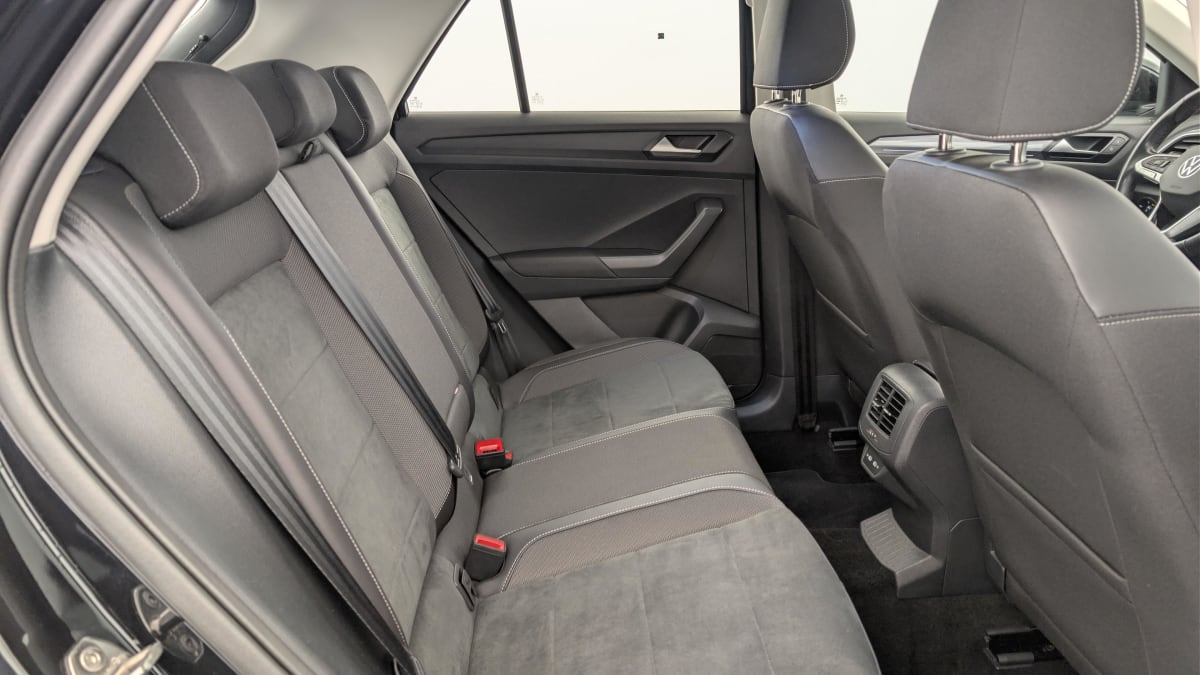 Volkswagen T-Roc - Image 10