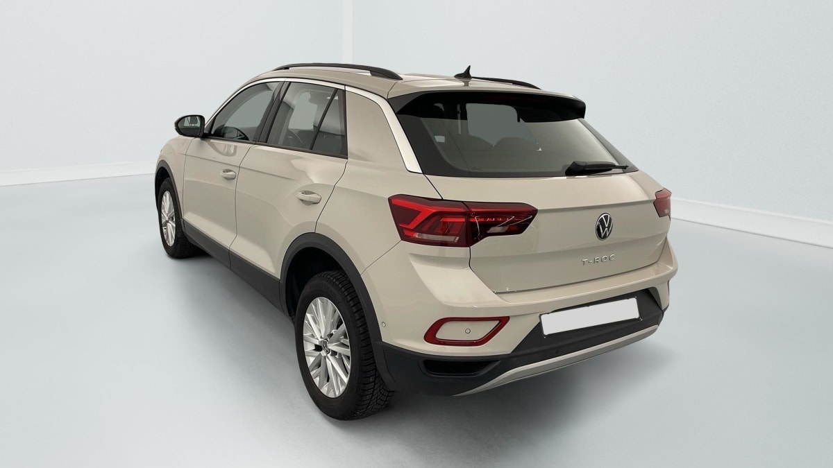 Volkswagen T-Roc - Image 5
