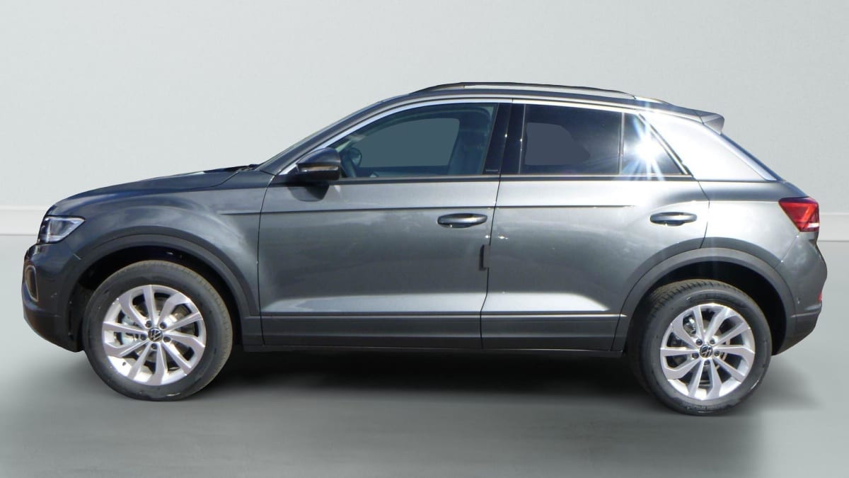 Volkswagen T-Roc - Image 7