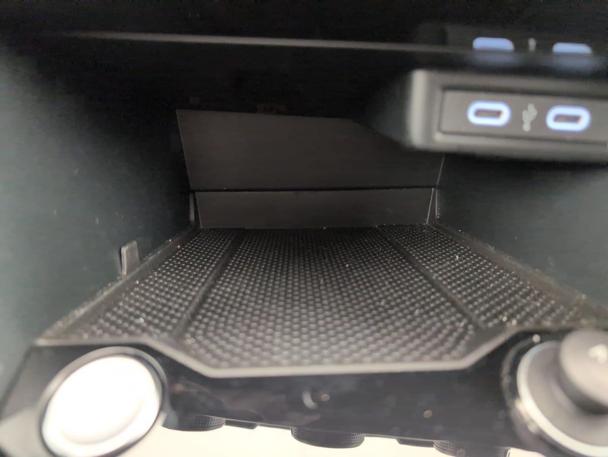 Volkswagen T-Roc - Image 21