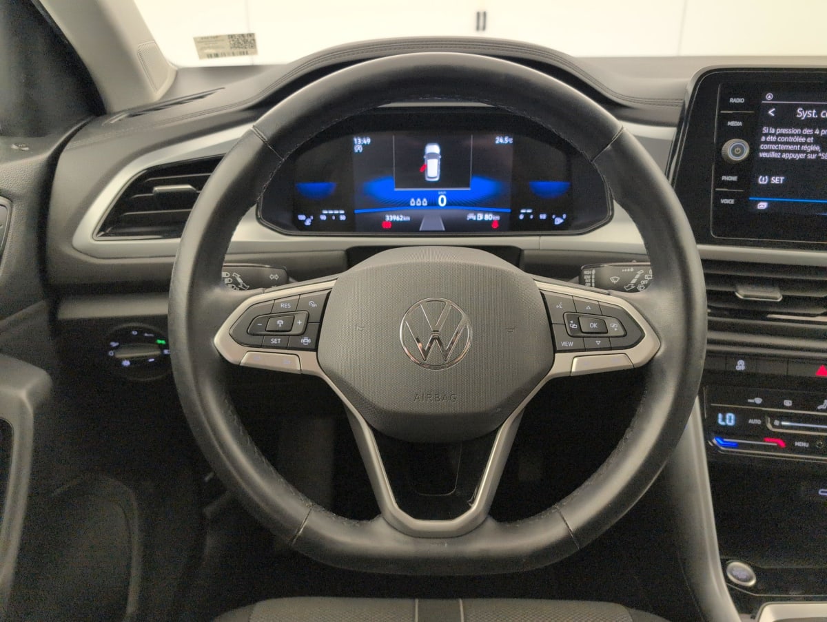 Volkswagen T-Roc - Image 14