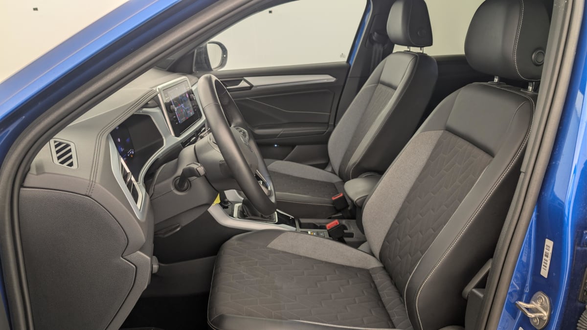 Volkswagen T-Roc - Image 16