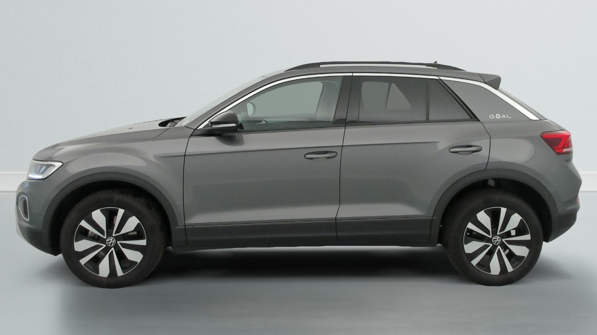 Volkswagen T-Roc - Image 4