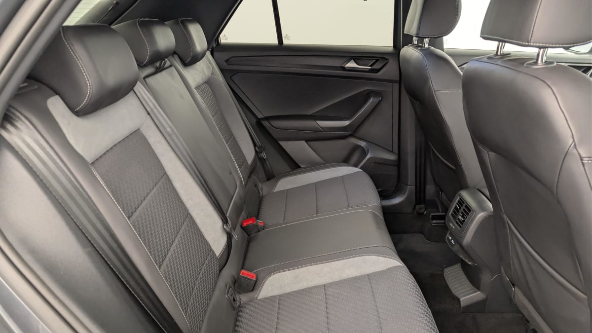 Volkswagen T-Roc - Image 10
