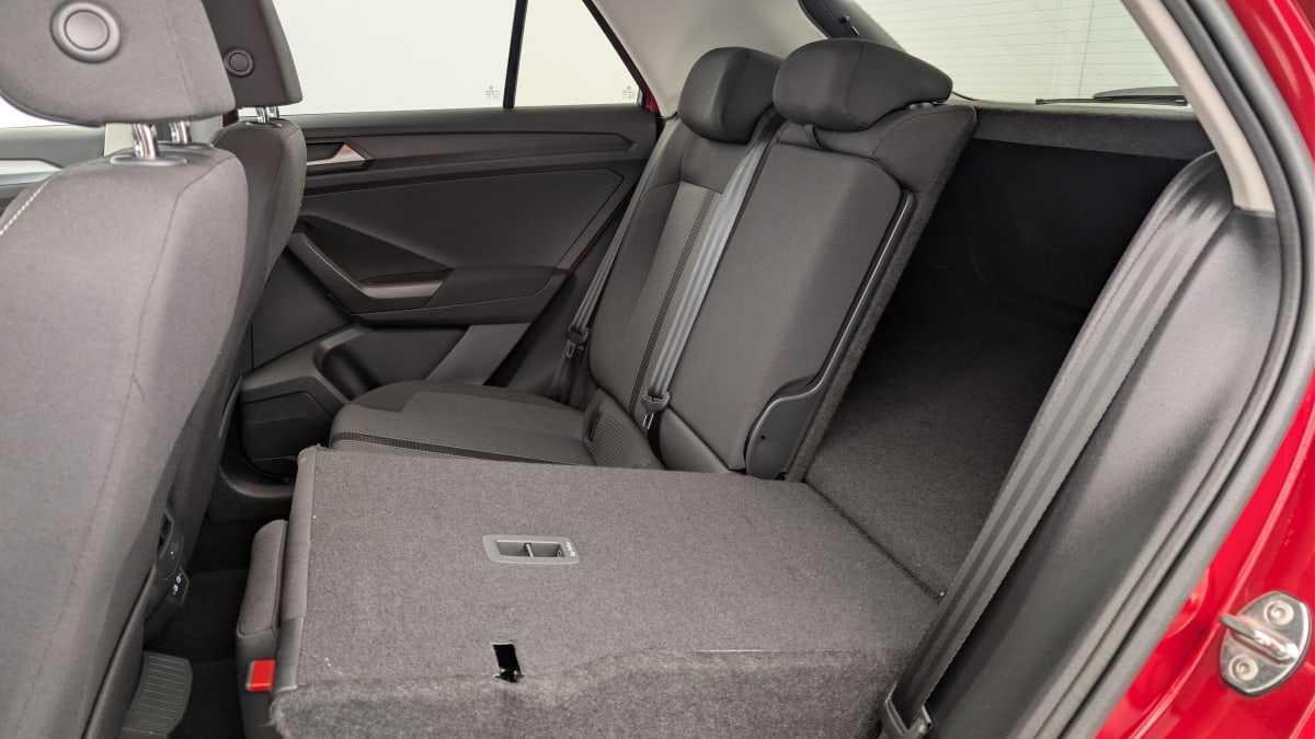 Volkswagen T-Roc - Image 12