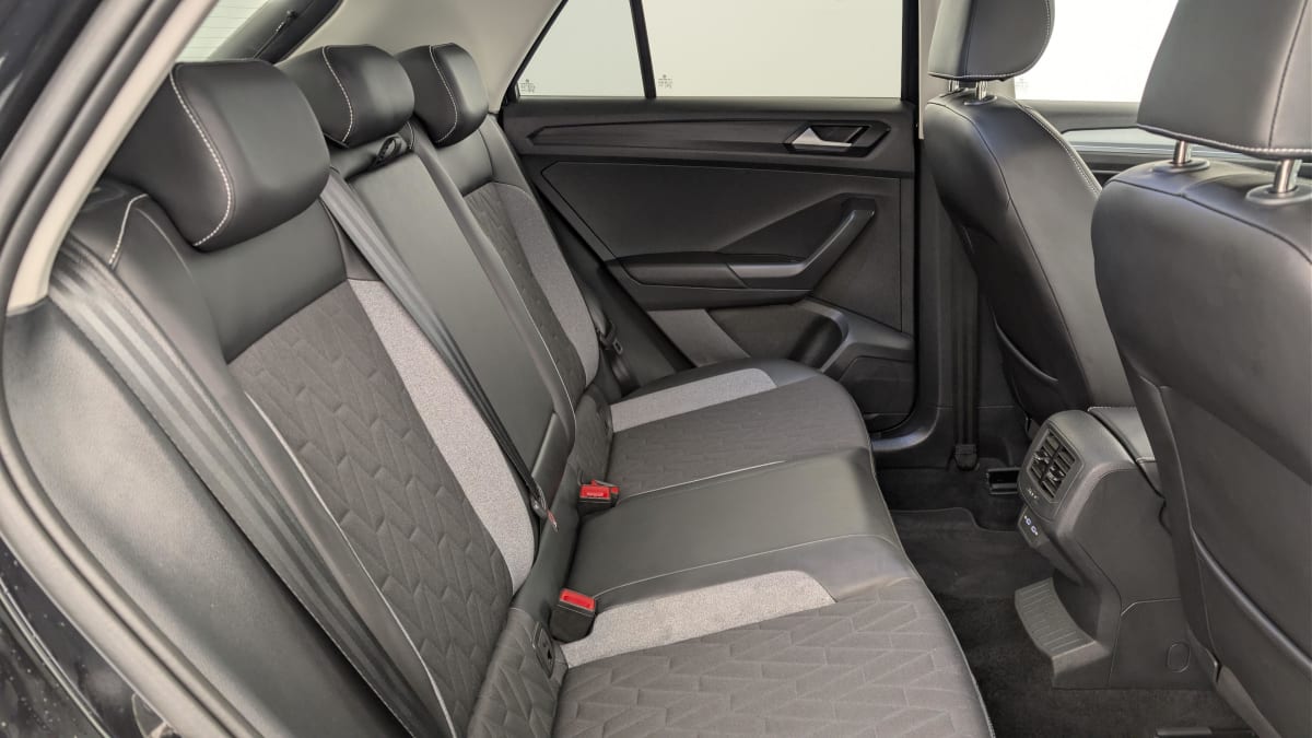 Volkswagen T-Roc - Image 10