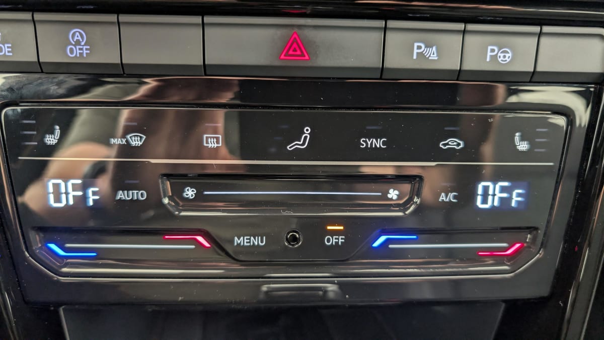 Volkswagen T-Roc - Image 20