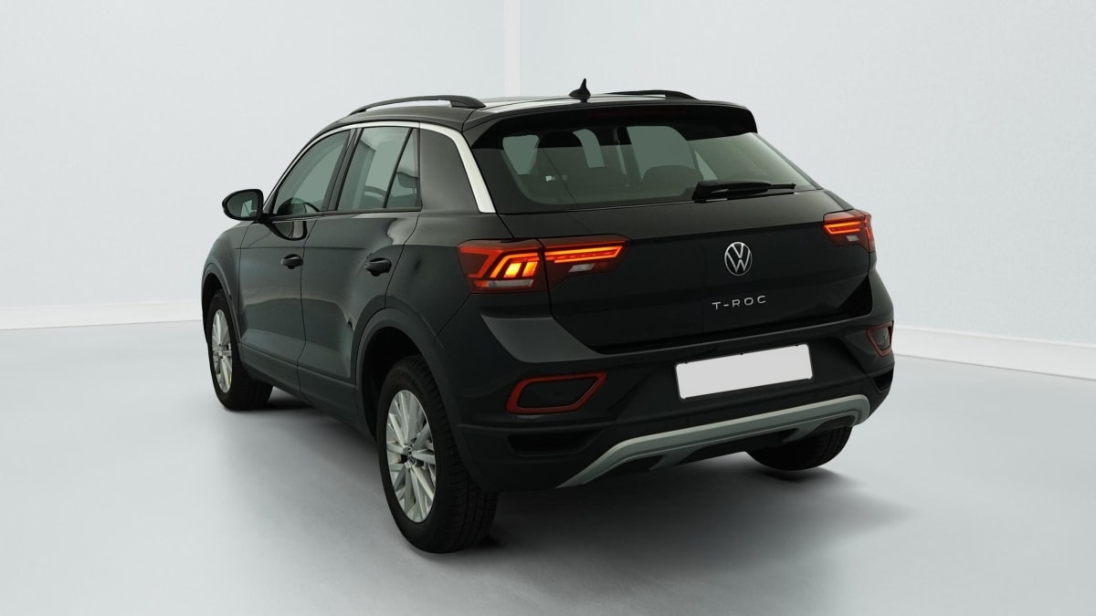 Volkswagen T-Roc - Image 5