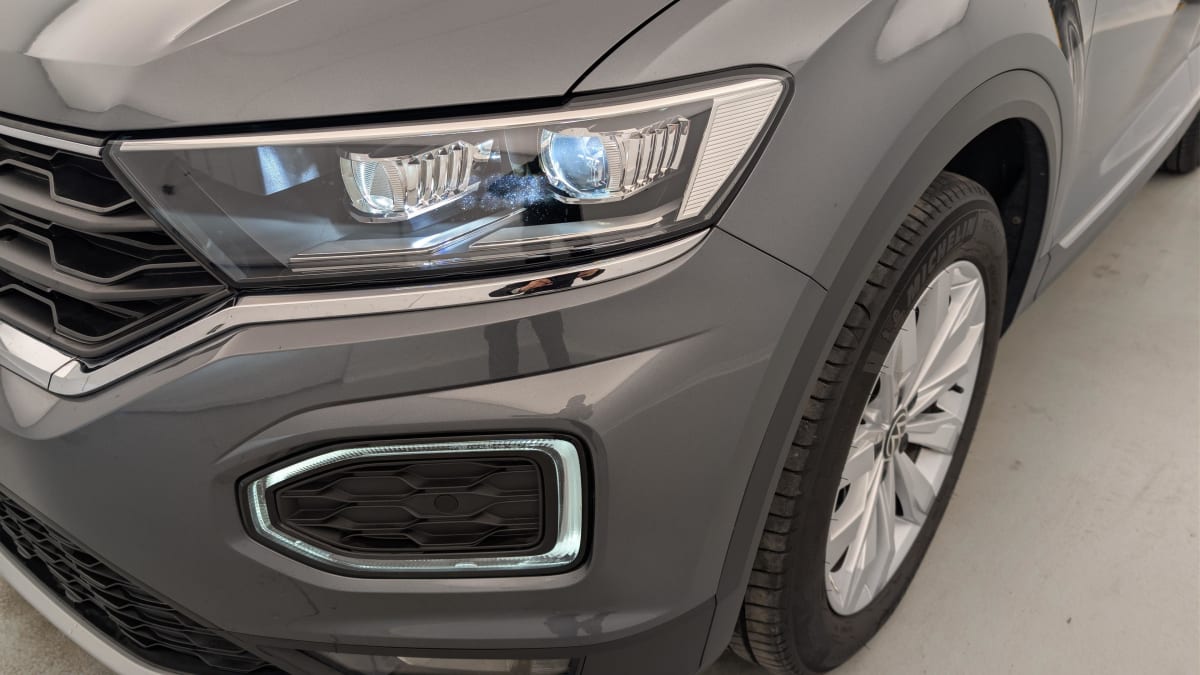 Volkswagen T-Roc - Image 21