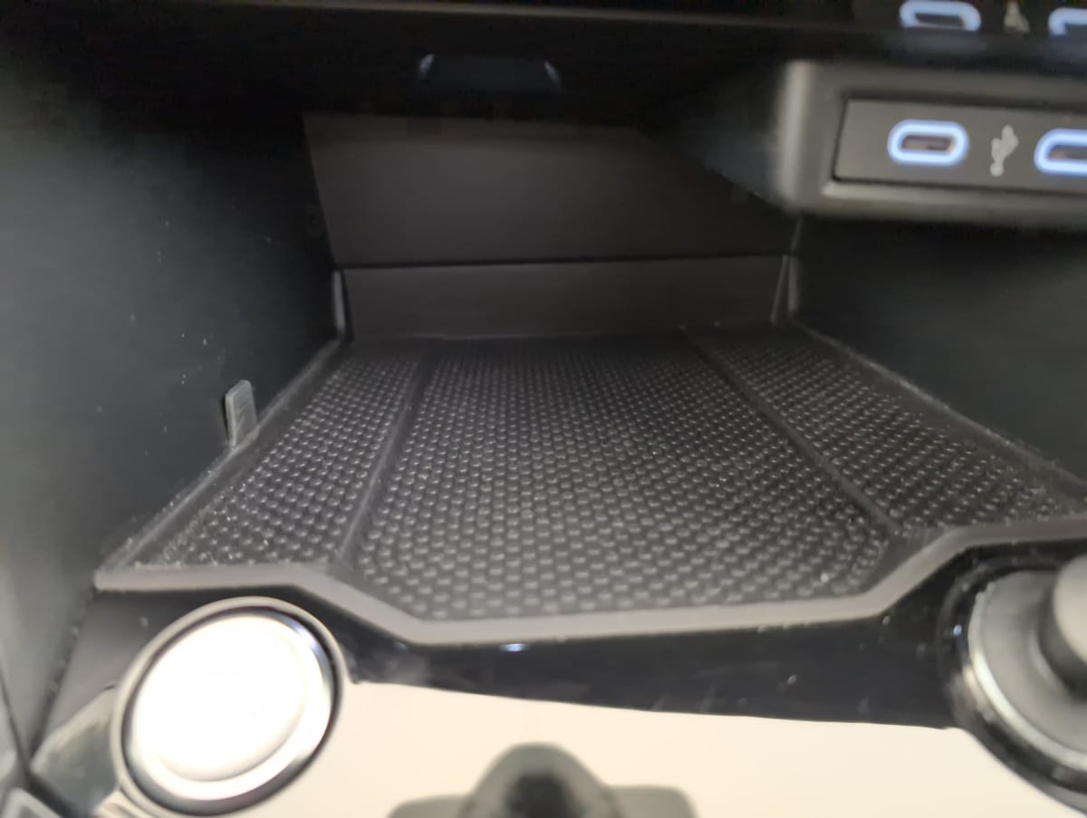 Volkswagen T-Roc - Image 22