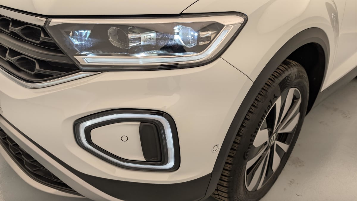 Volkswagen T-Roc - Image 23