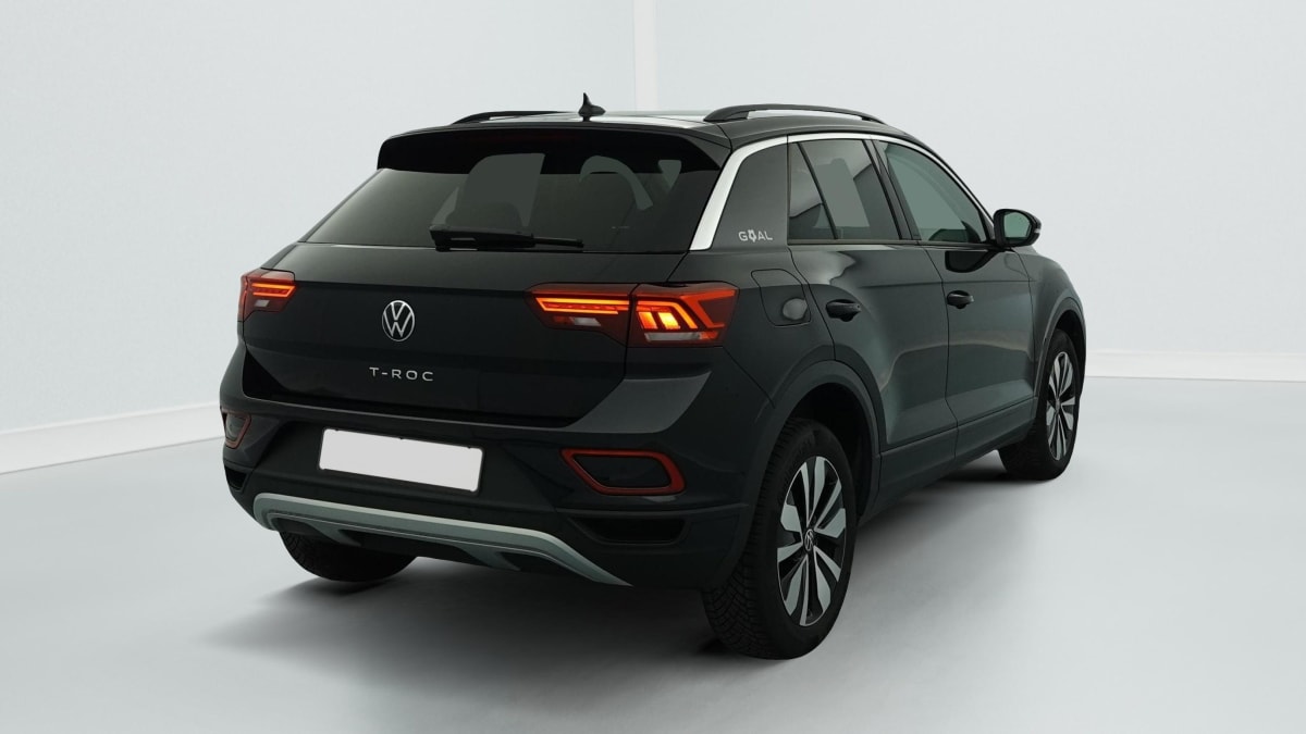 Volkswagen T-Roc - Image 7