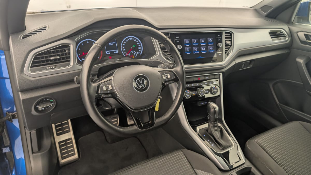 Volkswagen T-roc Cabriolet - Image 15
