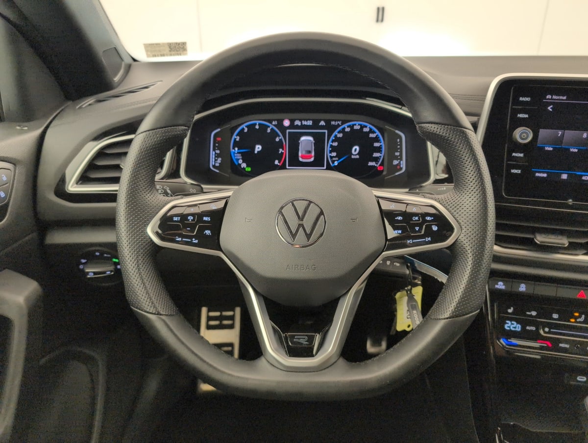 Volkswagen T-roc Cabriolet - Image 13