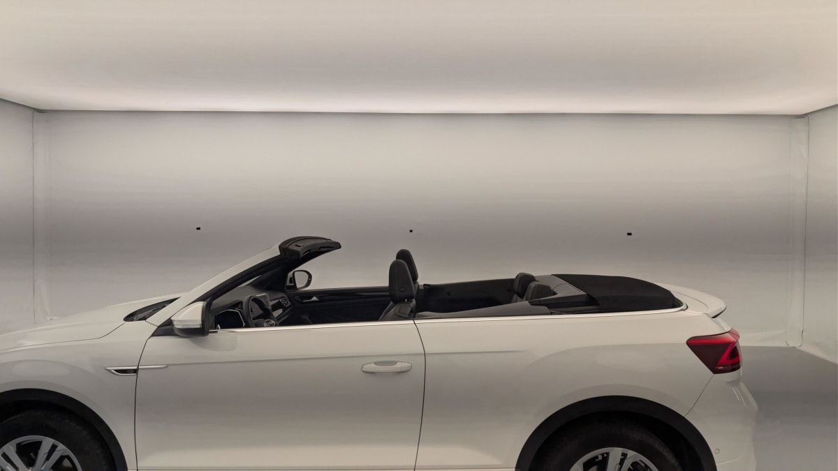 Volkswagen T-roc Cabriolet - Image 22