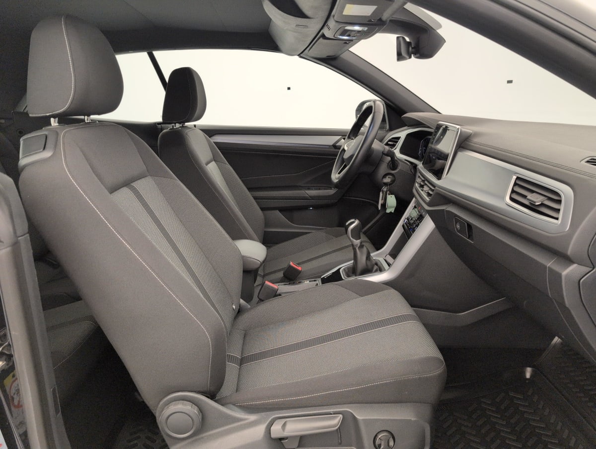 Volkswagen T-roc Cabriolet - Image 9