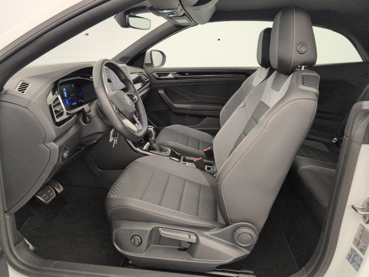 Volkswagen T-roc Cabriolet - Image 15