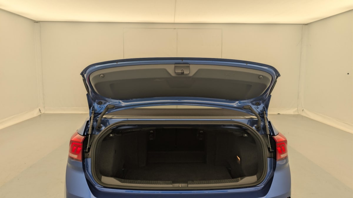 Volkswagen T-roc Cabriolet - Image 11