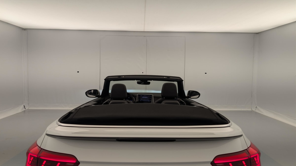 Volkswagen T-roc Cabriolet - Image 23