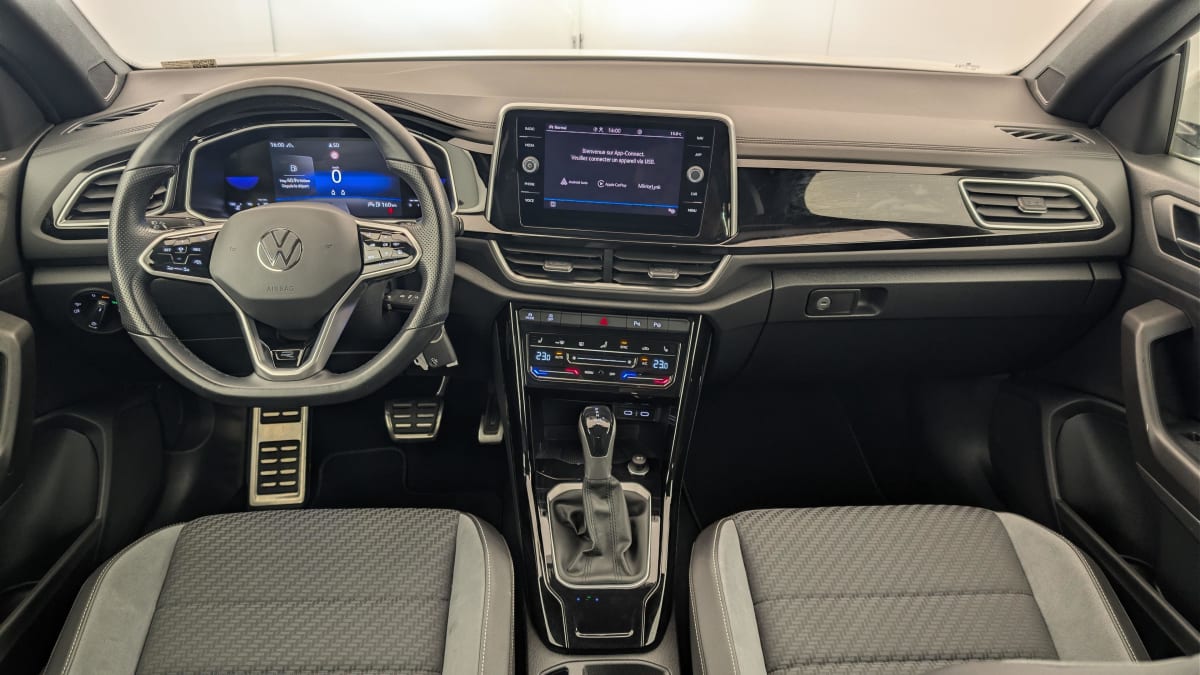 Volkswagen T-roc Cabriolet - Image 13