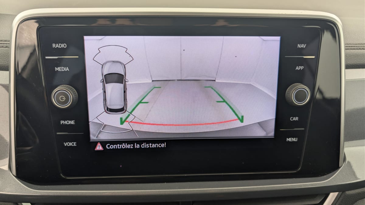 Volkswagen T-Roc - Image 19