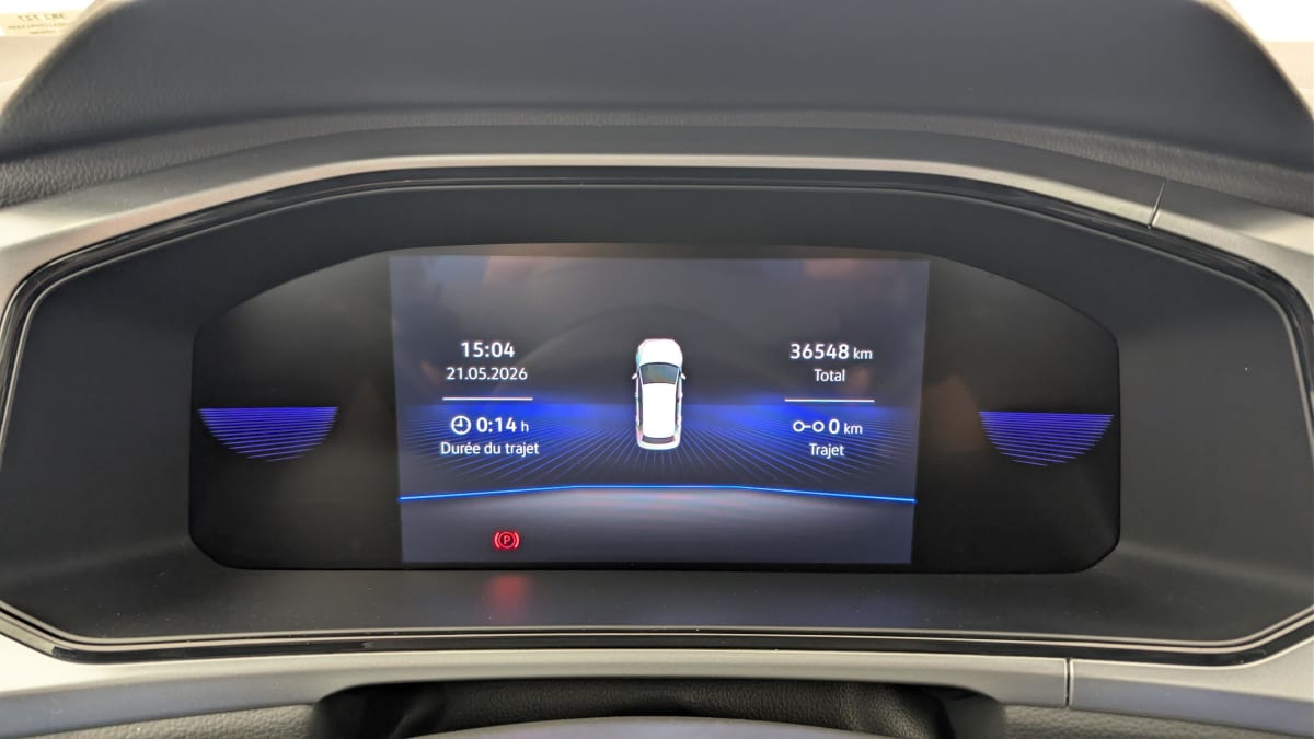 Volkswagen T-Roc - Image 22