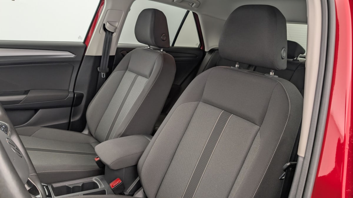 Volkswagen T-Roc - Image 16