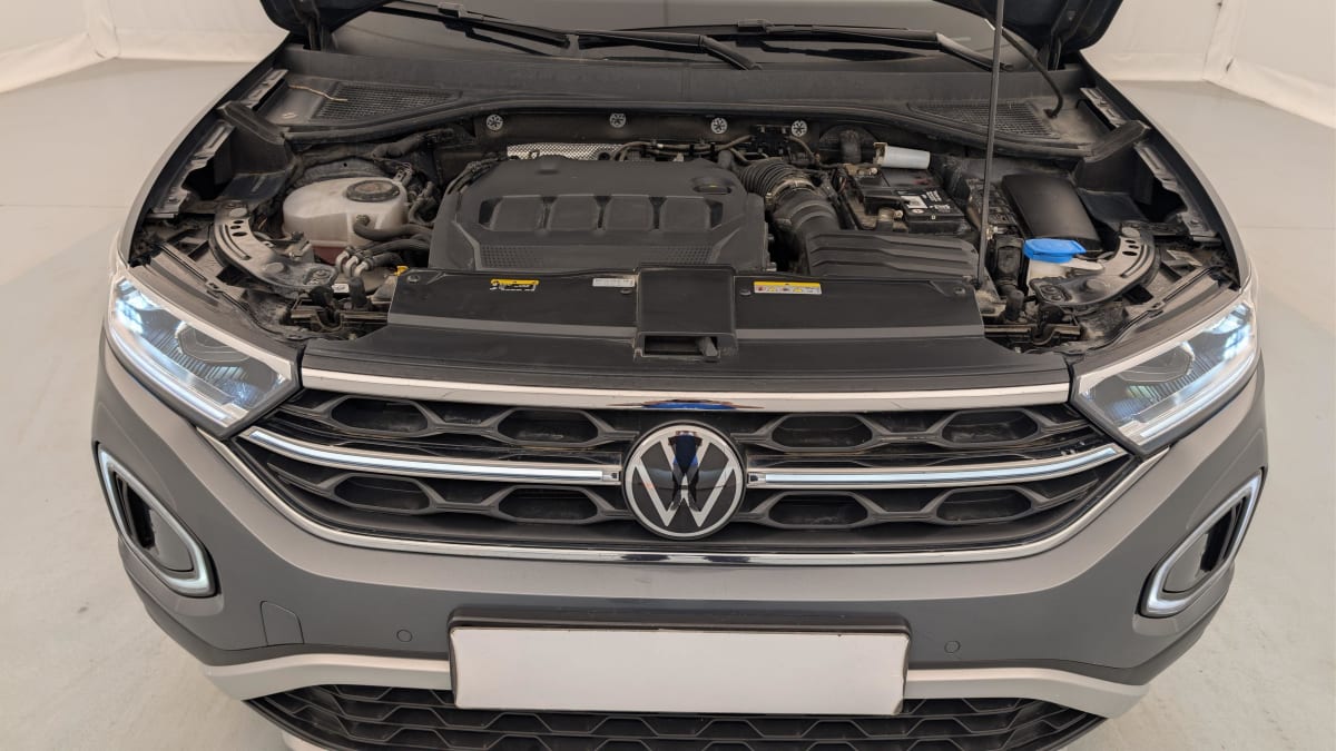 Volkswagen T-Roc - Image 20